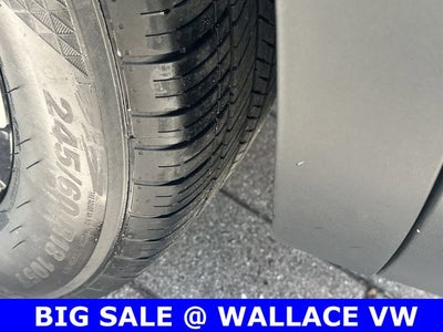 2025 Volkswagen Atlas 2.0T SE