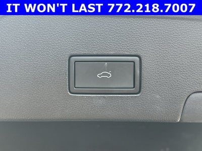 2023 Volkswagen Atlas Cross Sport 3.6L V6 SEL R-Line
