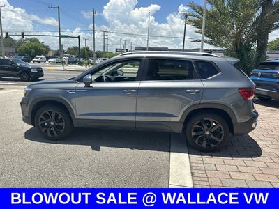 2023 Volkswagen Taos 1.5T SE