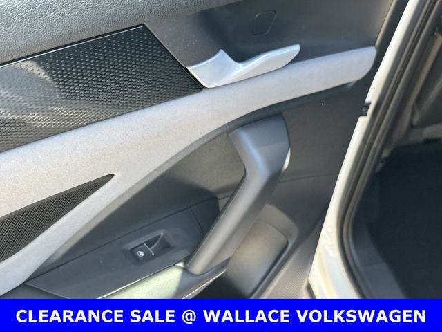 2025 Volkswagen Tiguan 2.0T SE R-Line Black