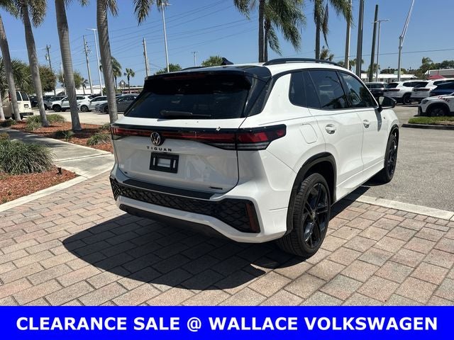 2025 Volkswagen Tiguan 2.0T SE R-Line Black