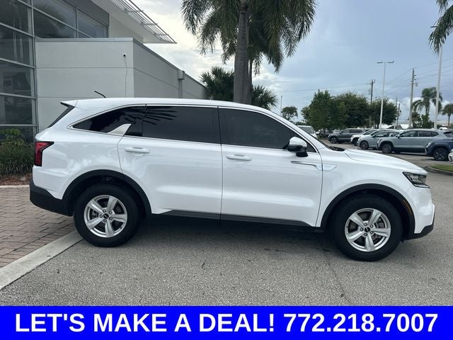2023 Kia Sorento LX
