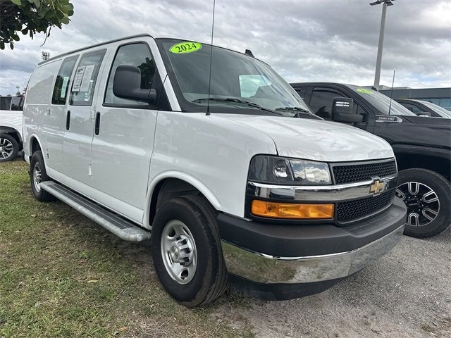 2024 Chevrolet Express Cargo 2500 WT