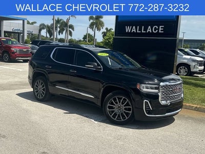 2023 GMC Acadia Denali