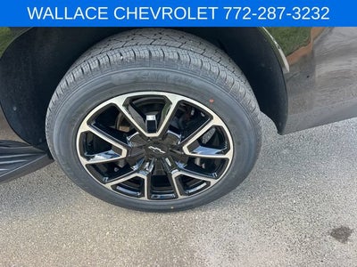 2023 Chevrolet Suburban RST