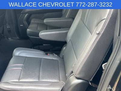 2023 Chevrolet Suburban RST
