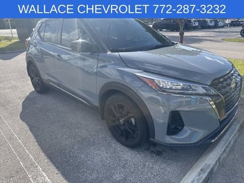 2023 Nissan Kicks SR
