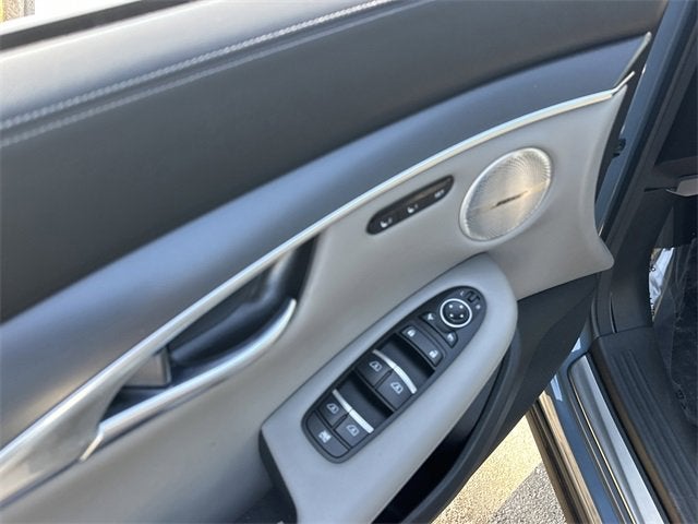 2025 INFINITI QX50 LUXE