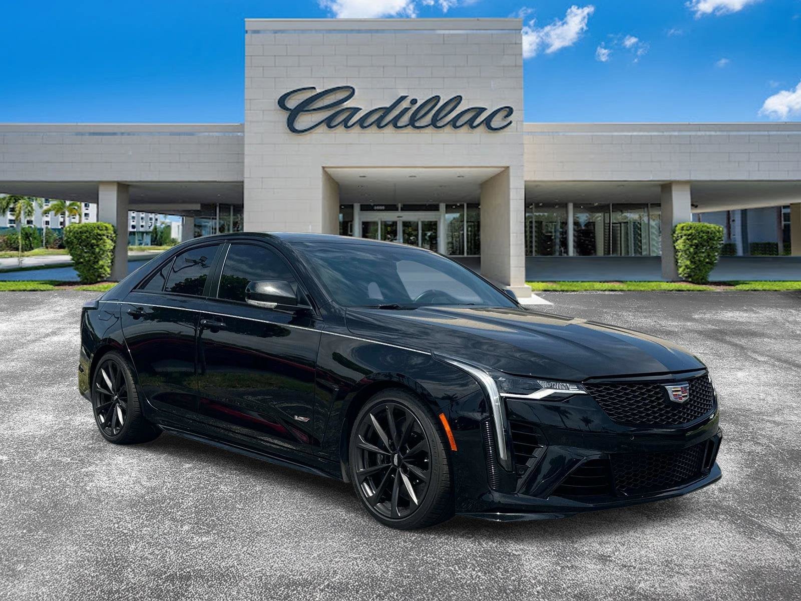 2022 Cadillac CT4
