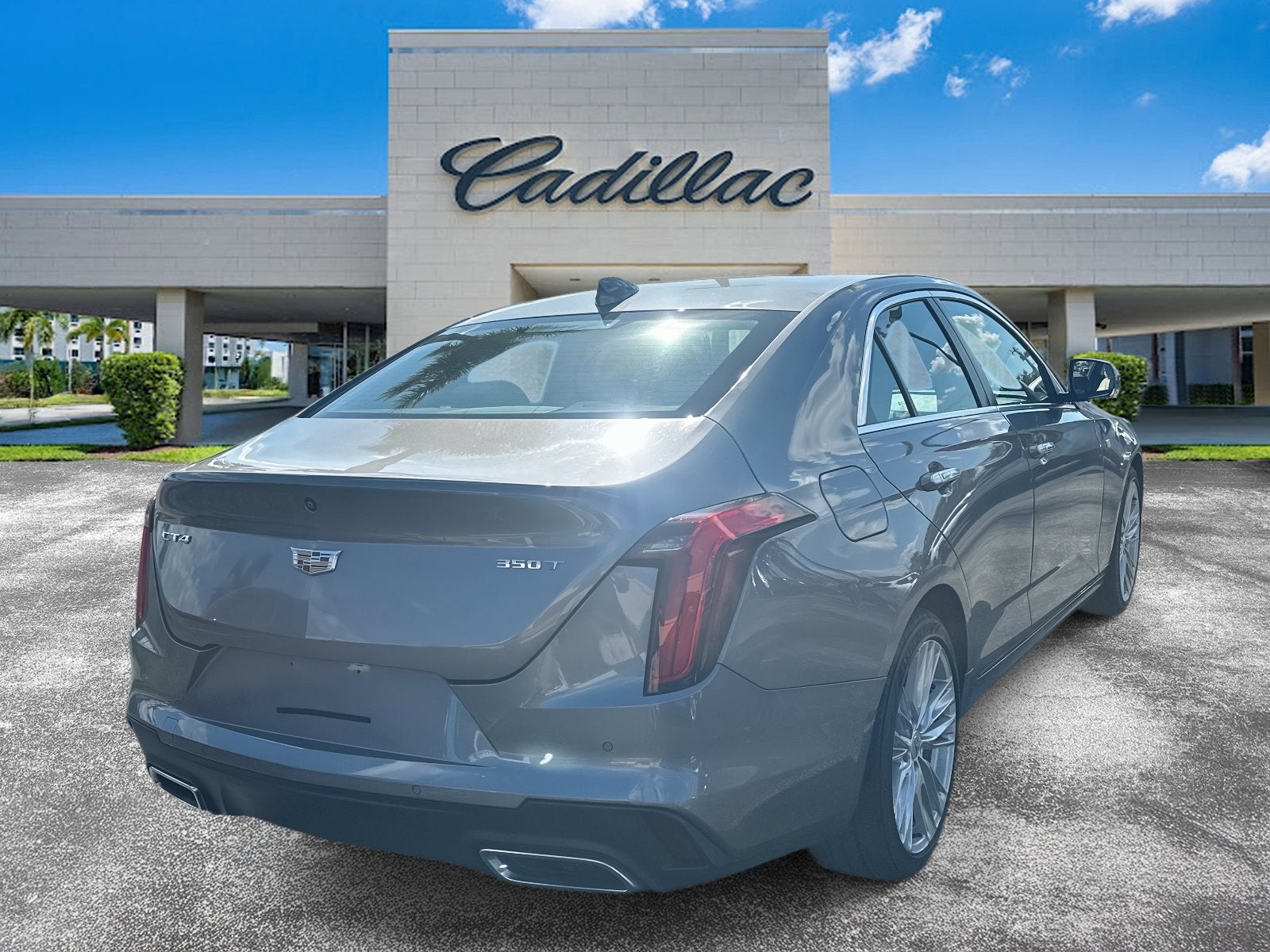 2022 Cadillac CT4 Premium Luxury