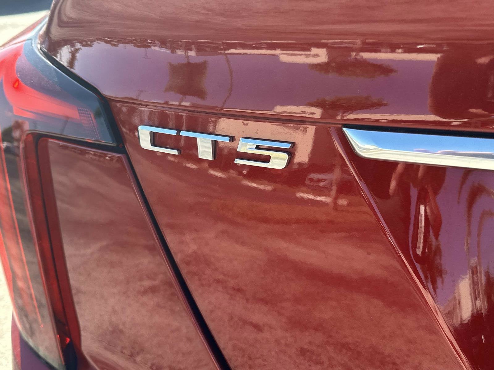 2024 Cadillac CT5 Luxury