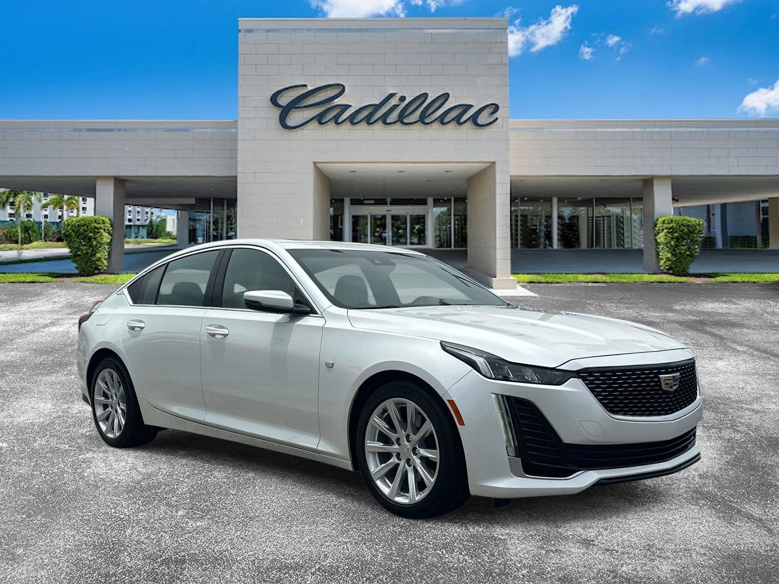 2023 Cadillac CT5 Luxury
