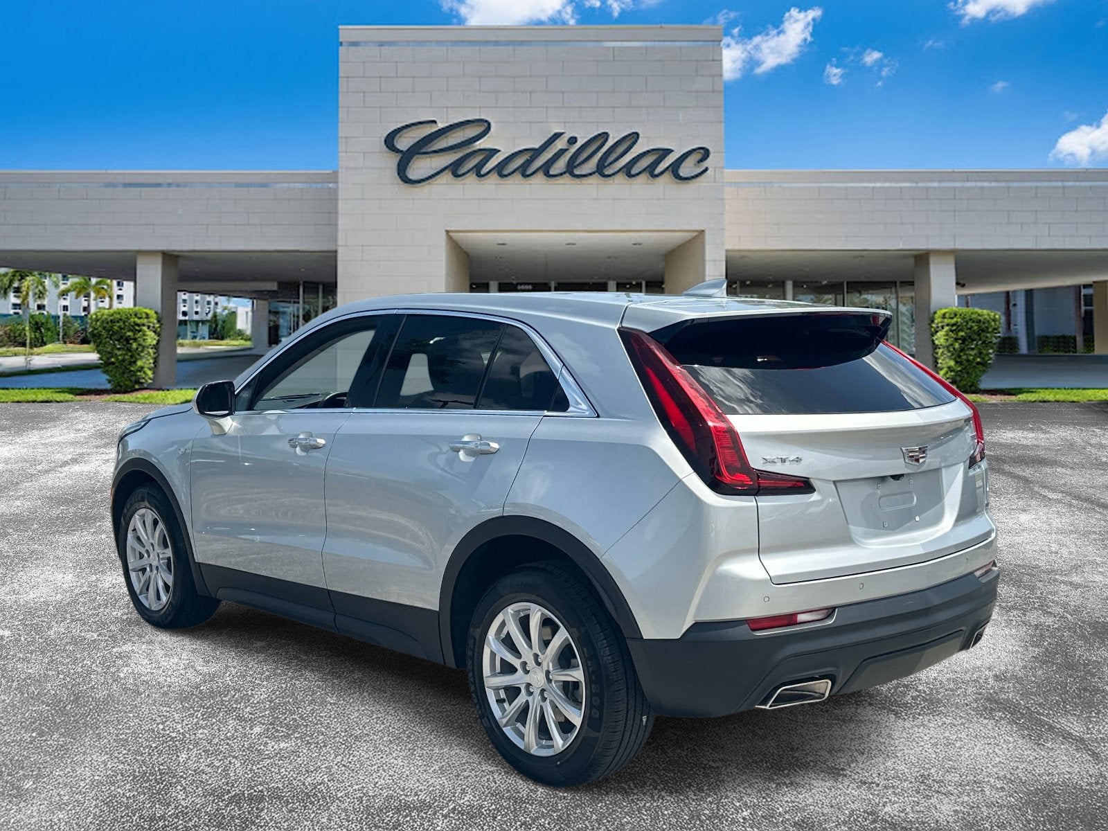 2022 Cadillac XT4 Luxury