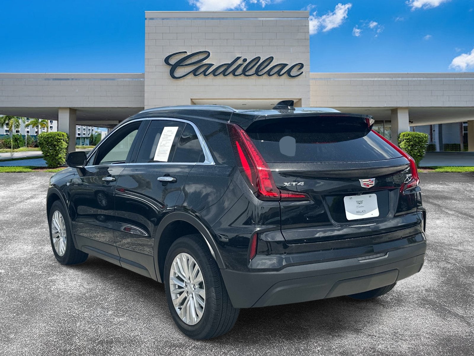 2024 Cadillac XT4 Luxury