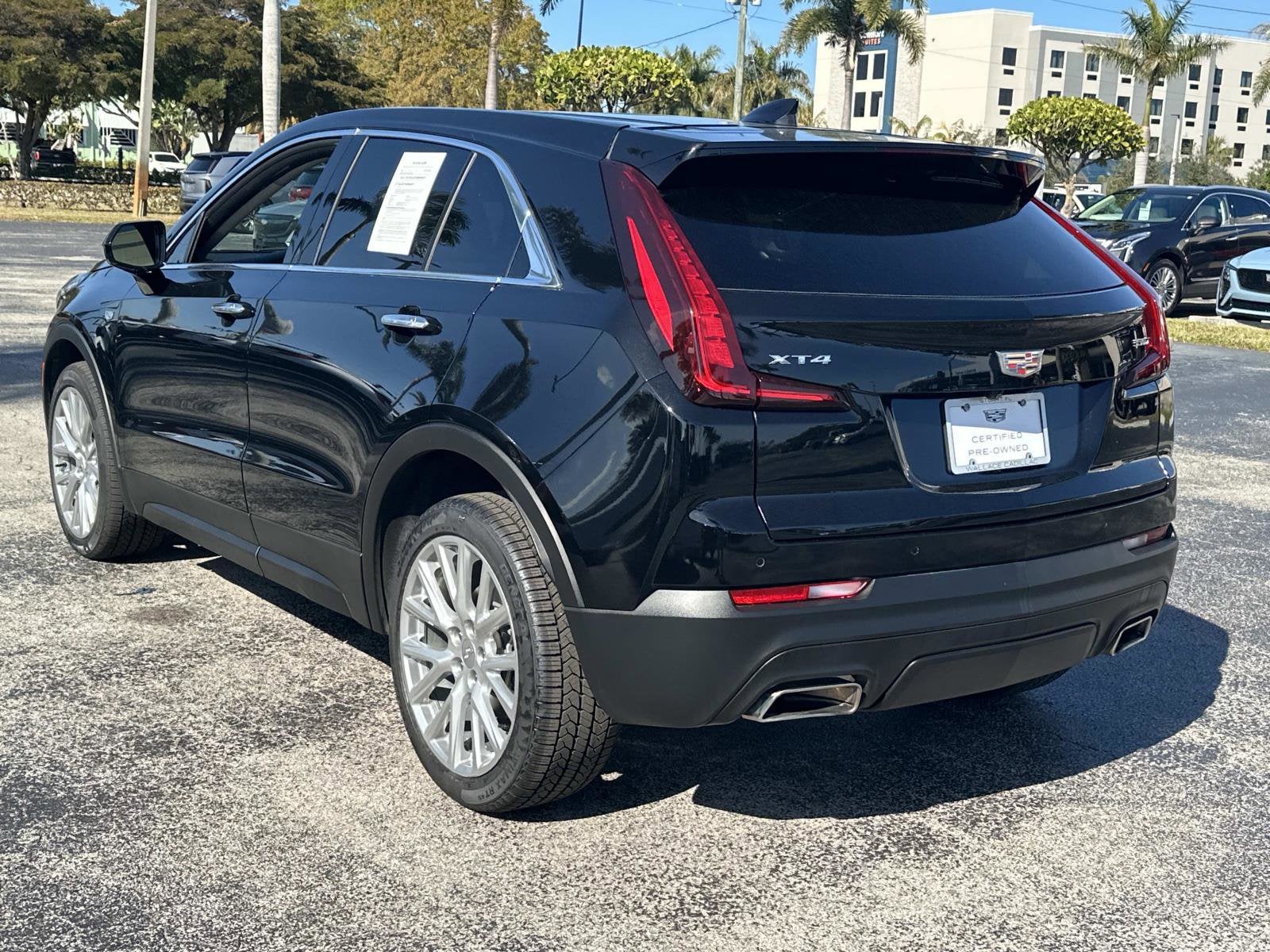2023 Cadillac XT4 Luxury