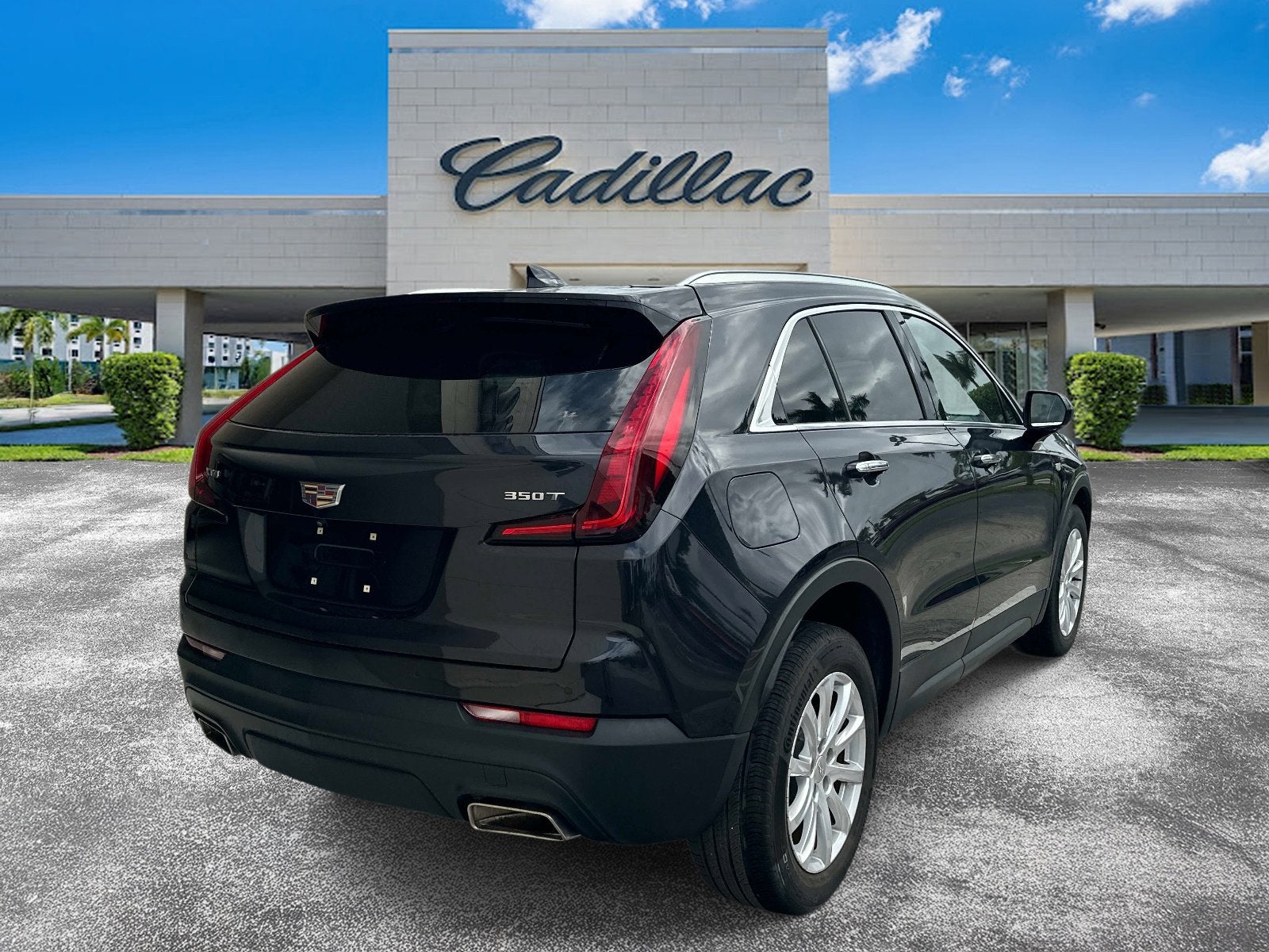 2022 Cadillac XT4 Luxury
