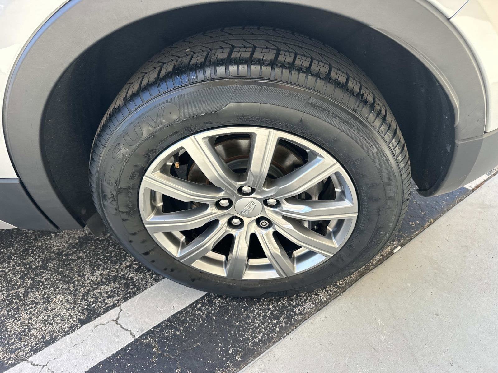 2019 Cadillac XT4 FWD Premium Luxury