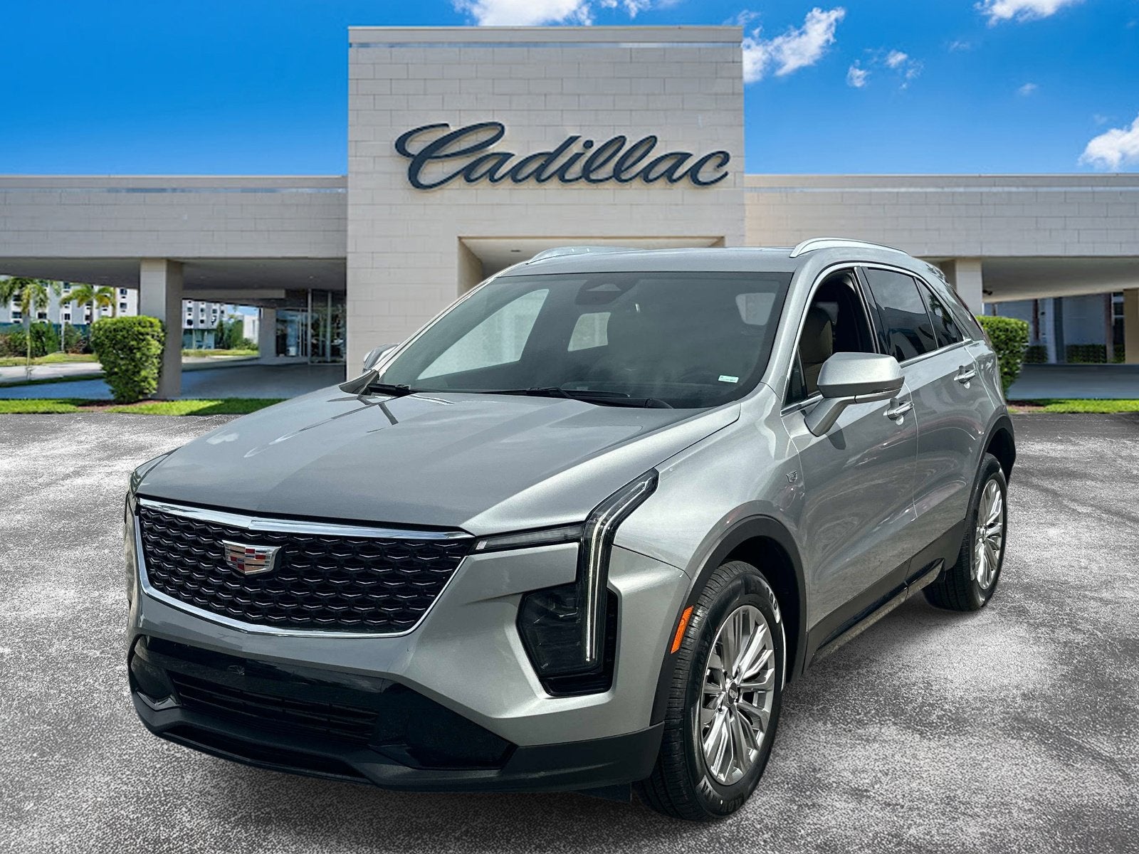 2024 Cadillac XT4 Premium Luxury
