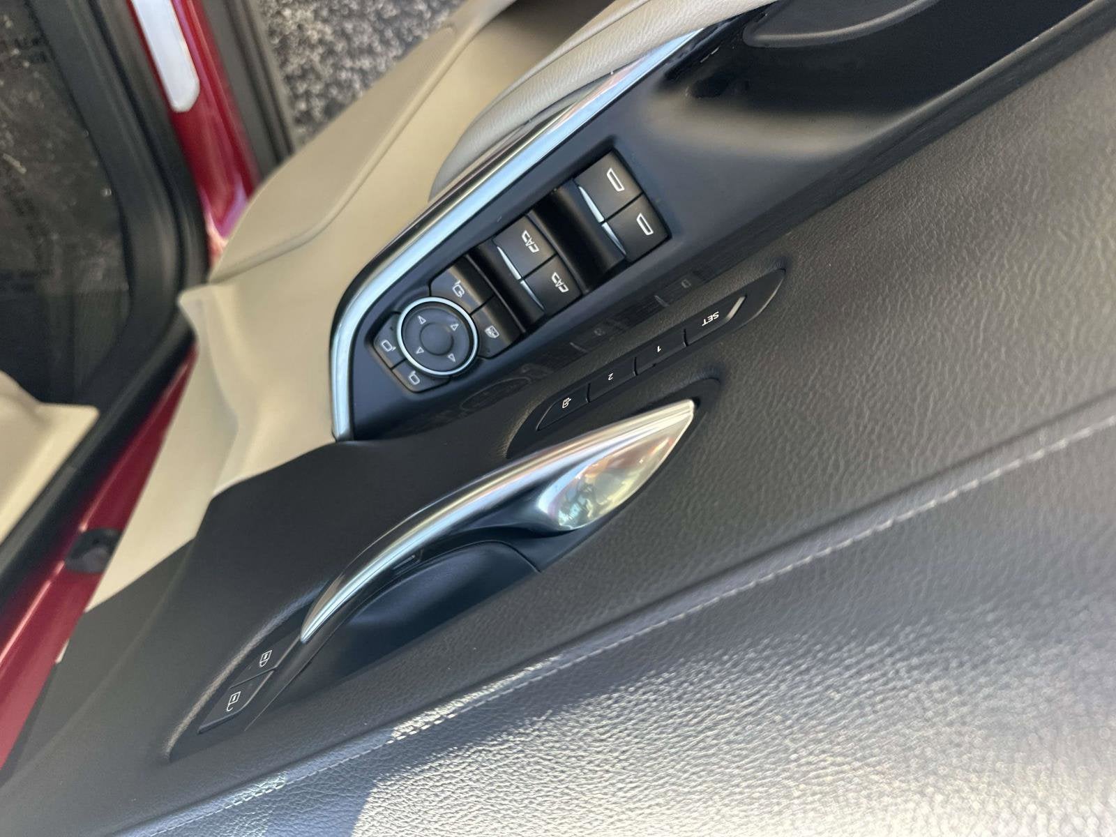 2019 Cadillac XT4 FWD Premium Luxury