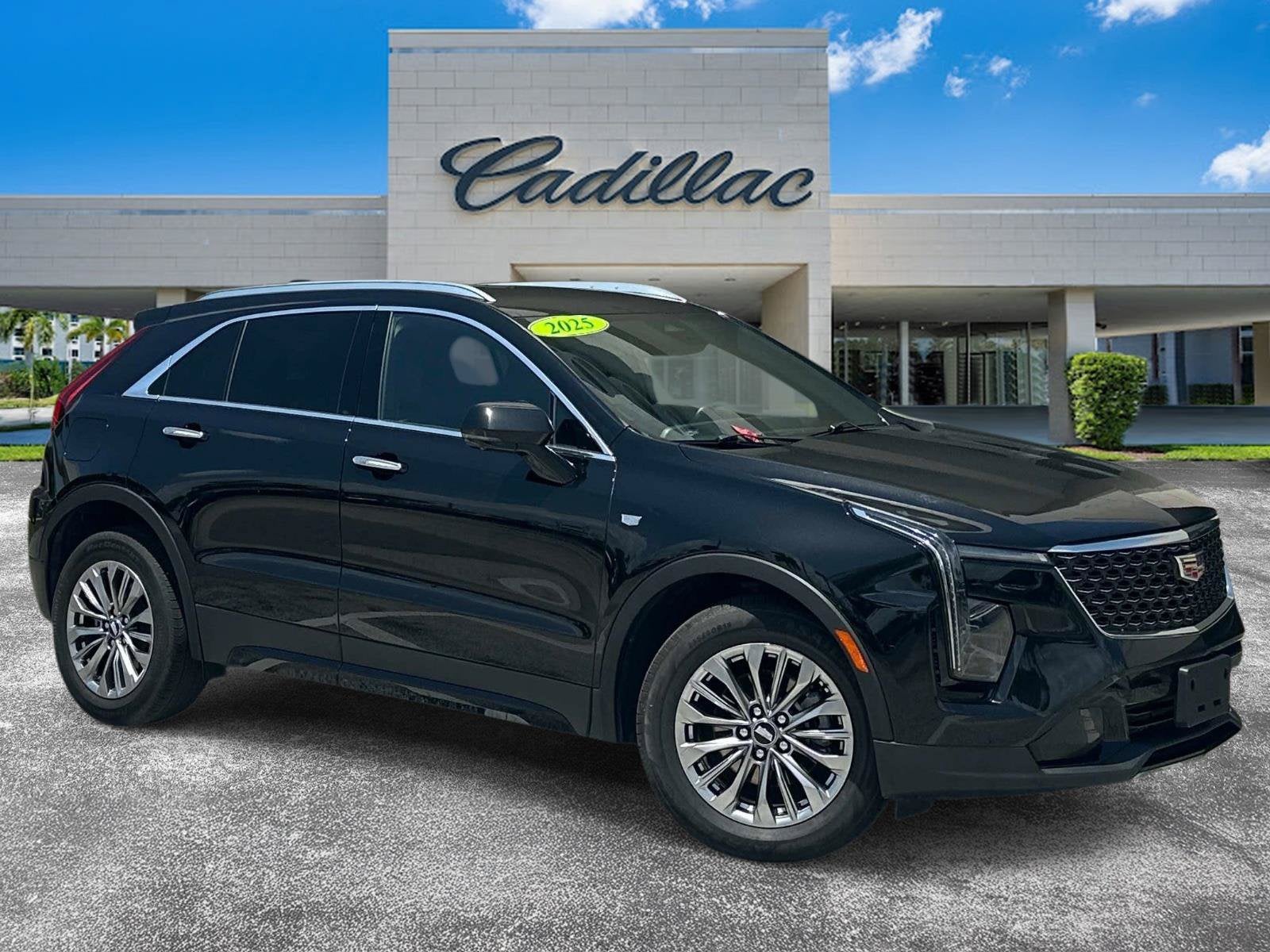 2025 Cadillac XT4 Premium Luxury