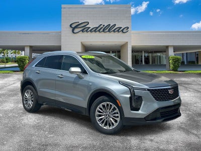 2025 Cadillac XT4 Premium Luxury