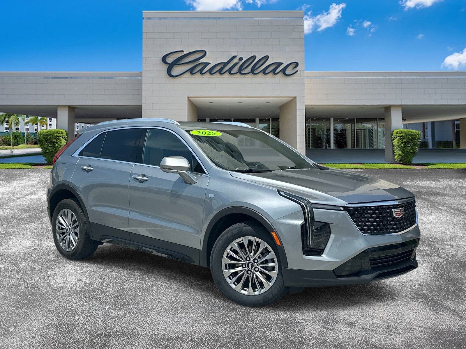 2025 Cadillac XT4 Premium Luxury