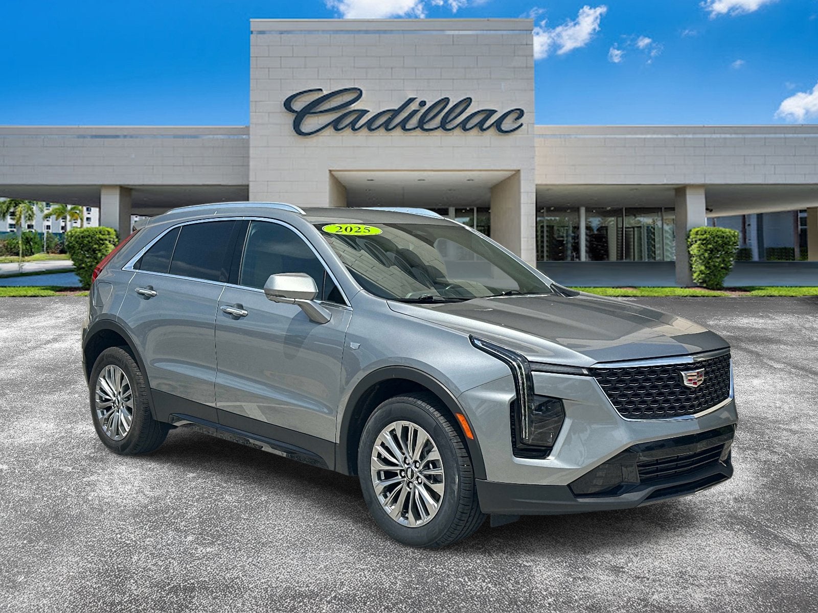 2025 Cadillac XT4 Premium Luxury