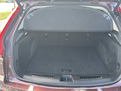 2022 Cadillac XT4 FWD Premium Luxury