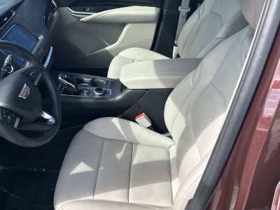 2022 Cadillac XT4 FWD Premium Luxury