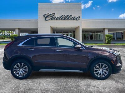 2022 Cadillac XT4 FWD Premium Luxury