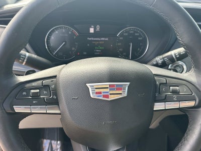 2022 Cadillac XT4 FWD Premium Luxury