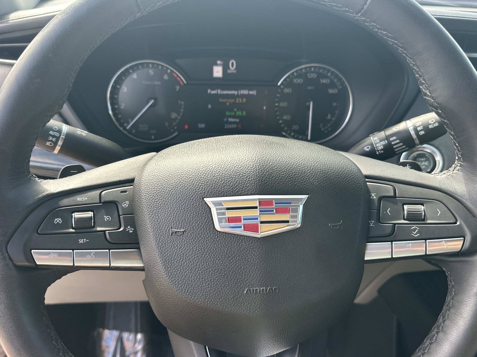 2022 Cadillac XT4 FWD Premium Luxury