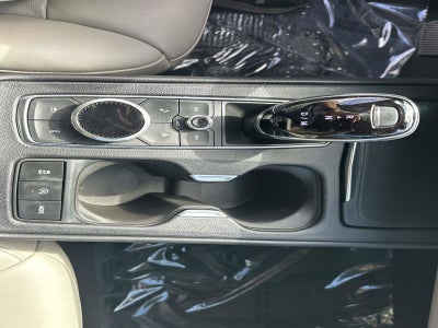2022 Cadillac XT4 FWD Premium Luxury