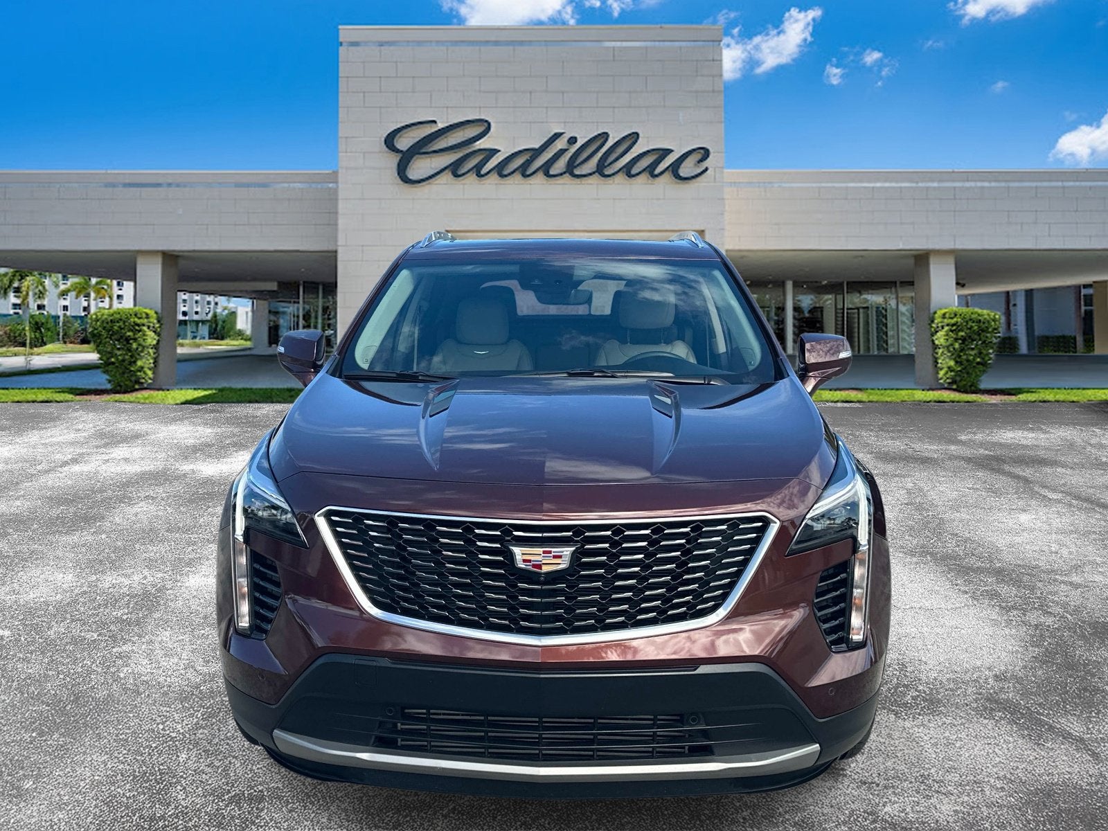 2022 Cadillac XT4 FWD Premium Luxury
