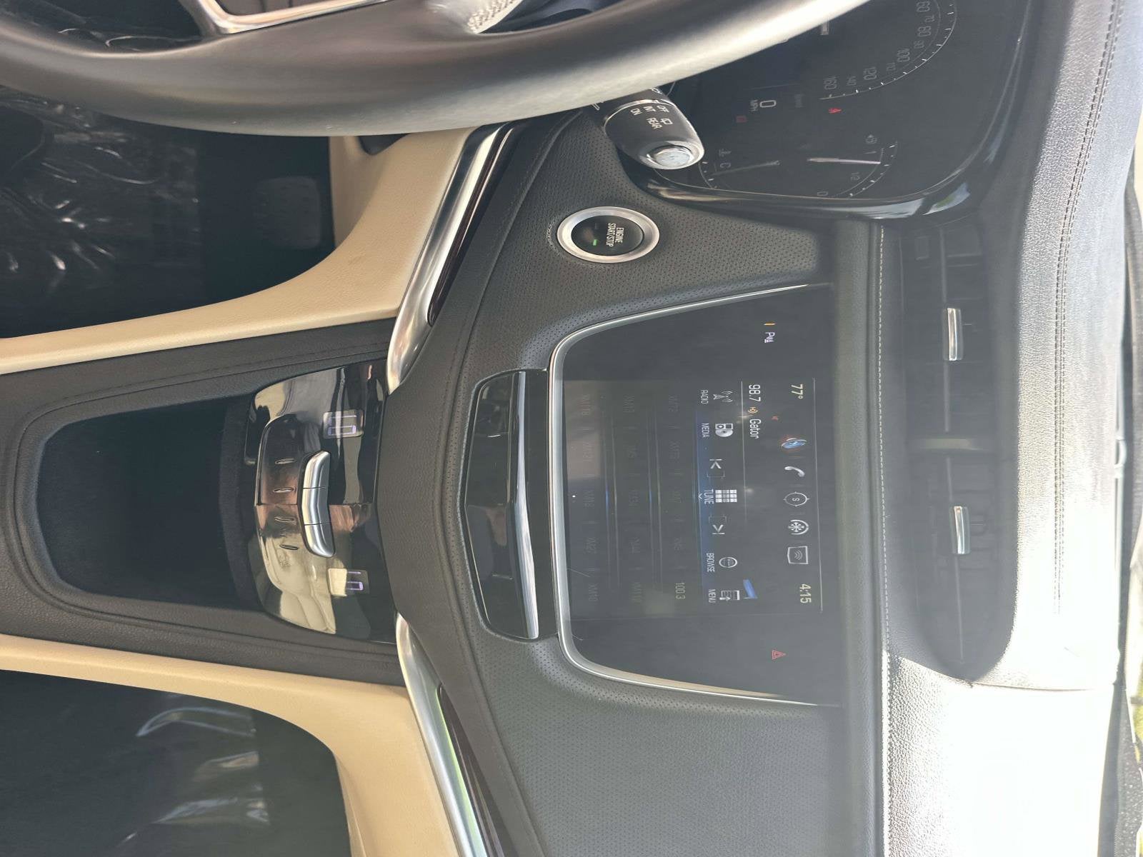 2018 Cadillac XT5 Luxury FWD