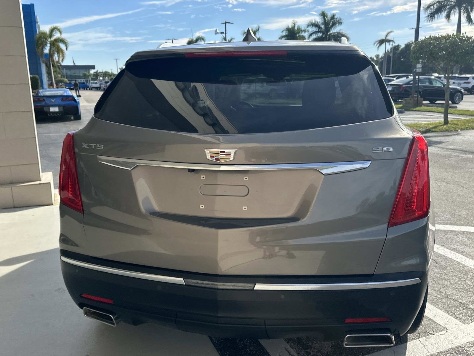 2018 Cadillac XT5 Luxury FWD