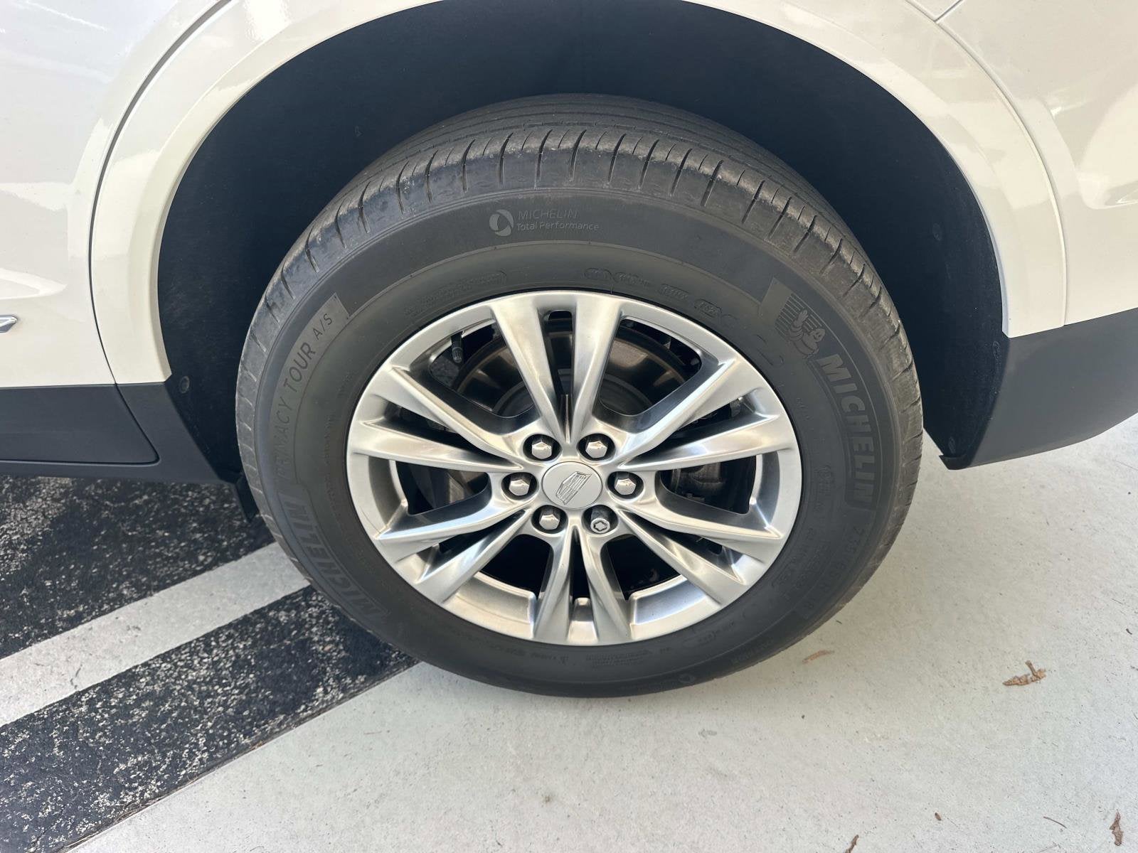 2020 Cadillac XT5 Premium Luxury