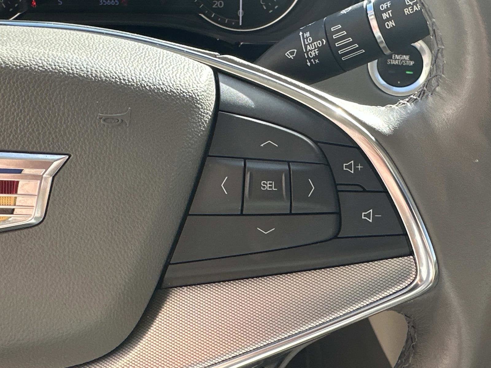 2020 Cadillac XT5 Premium Luxury