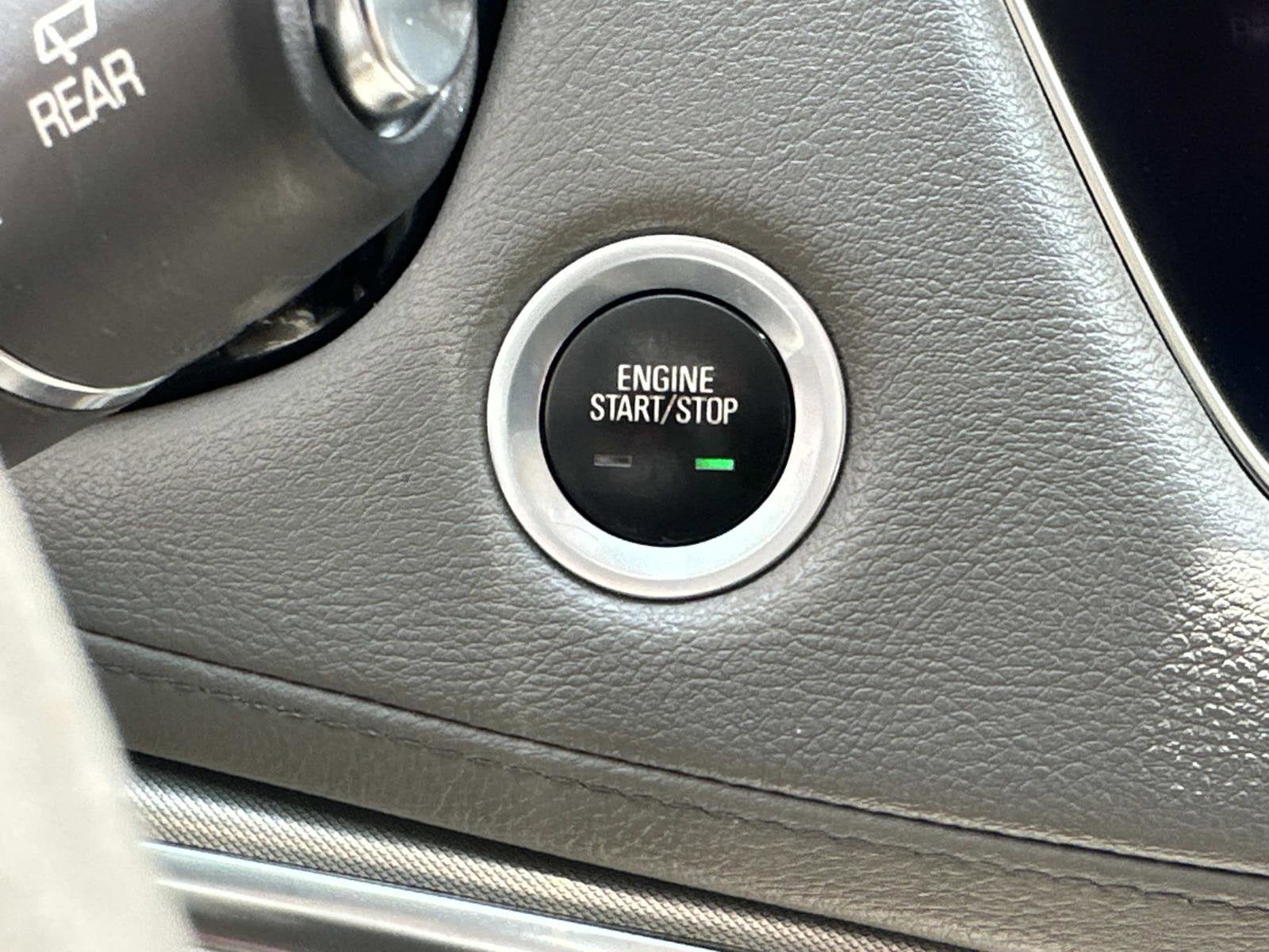 2018 Cadillac XT5 Luxury FWD