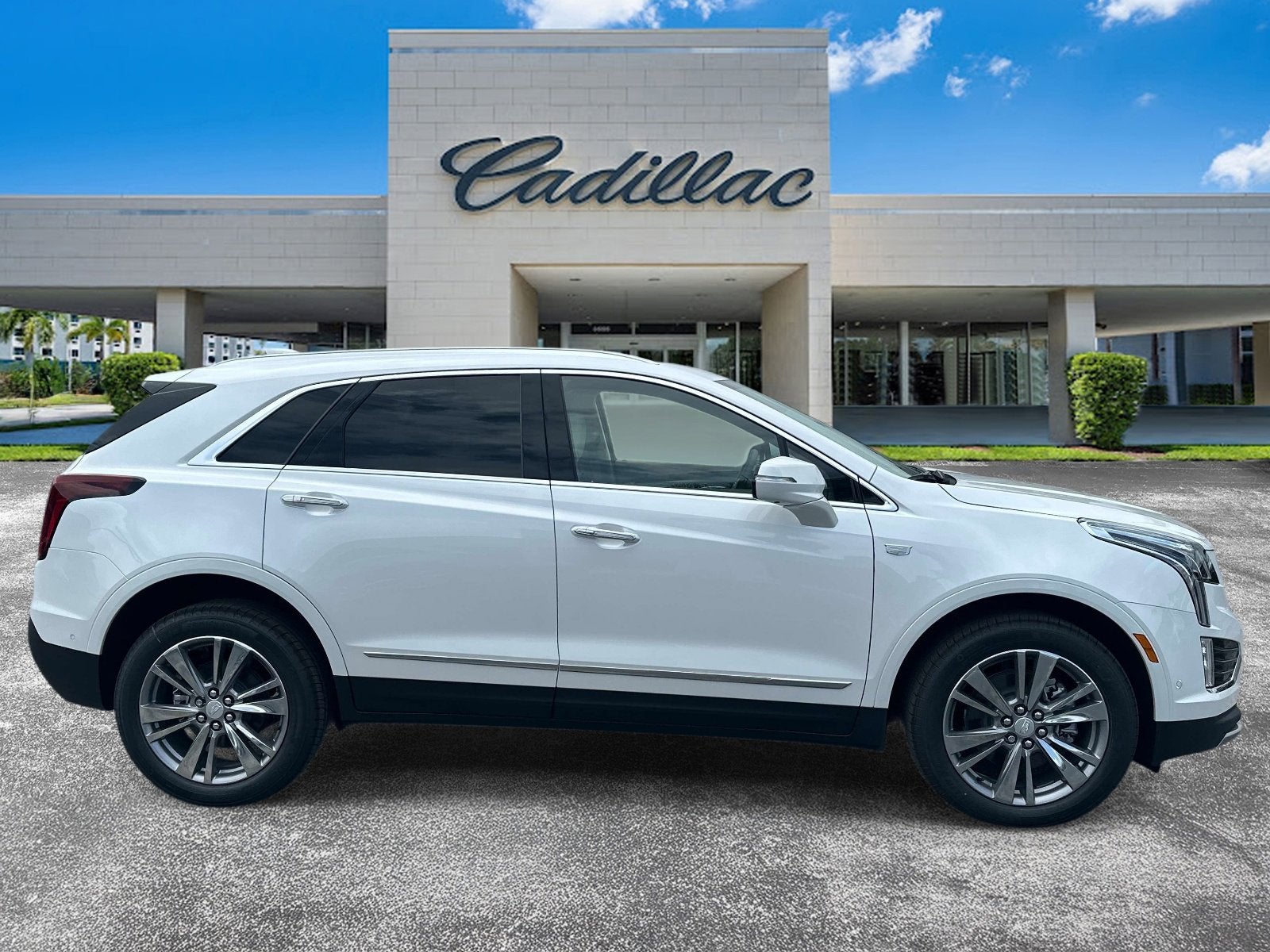 2026 Cadillac XT5 Premium Luxury