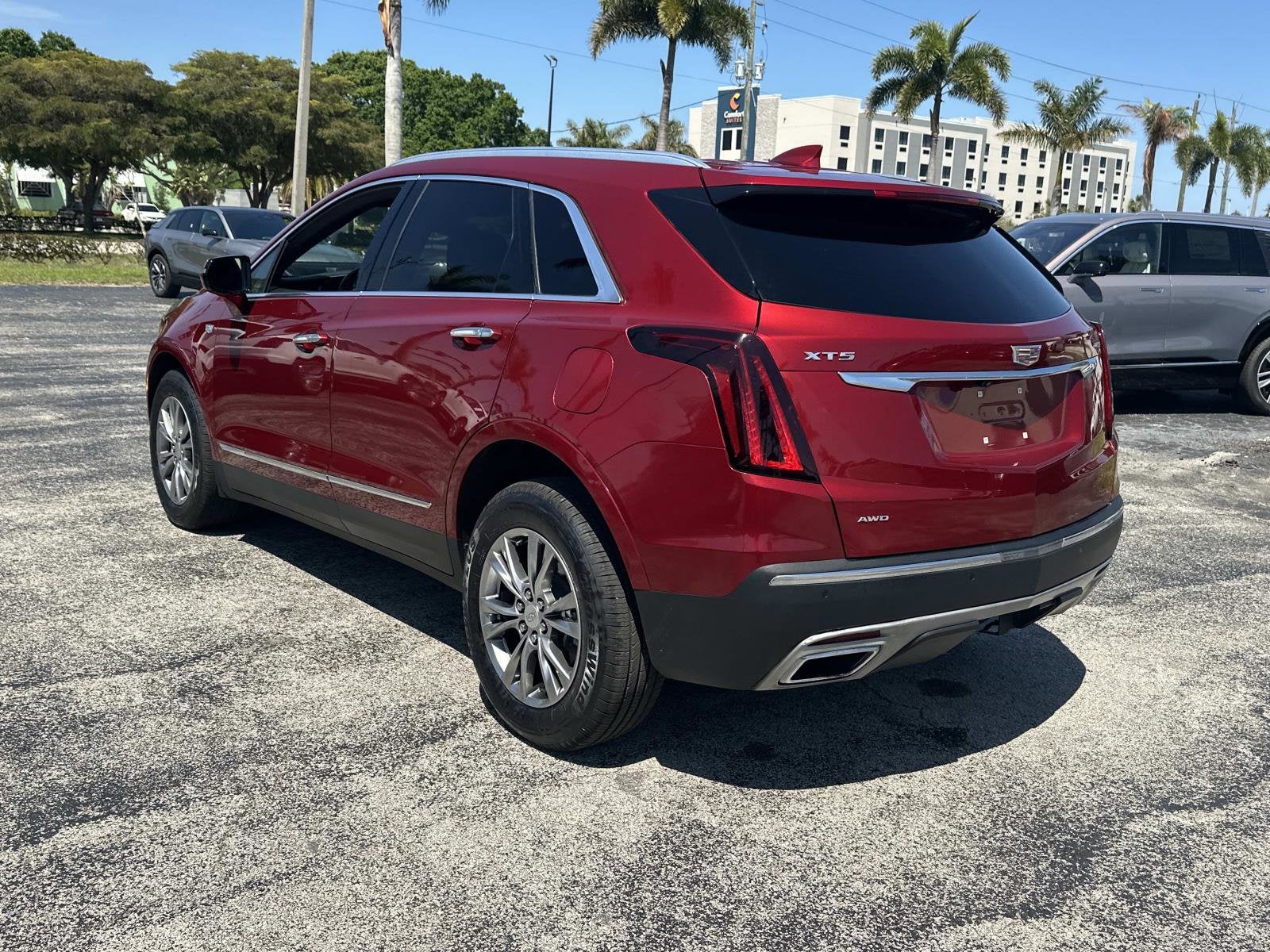 2023 Cadillac XT5 Premium Luxury
