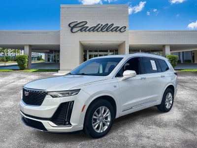 2025 Cadillac XT6 Luxury