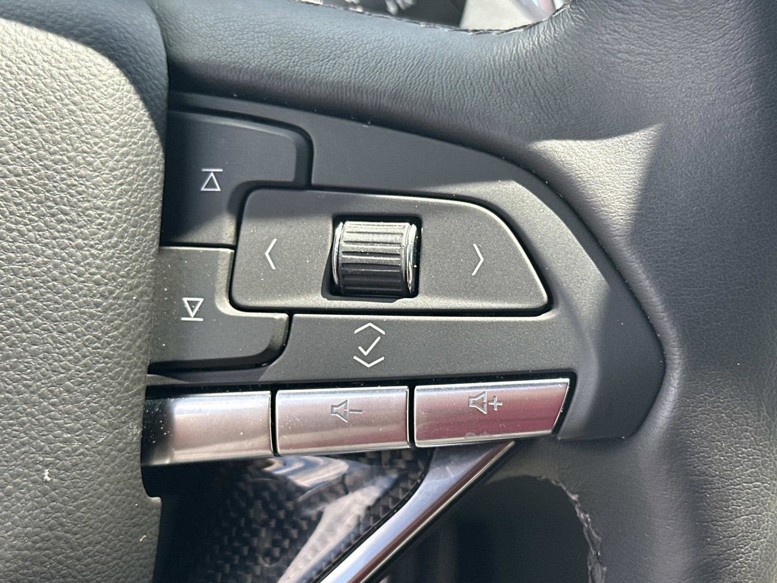 2024 Cadillac XT6 Sport - Photo 28