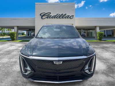 2024 Cadillac LYRIQ Luxury 3