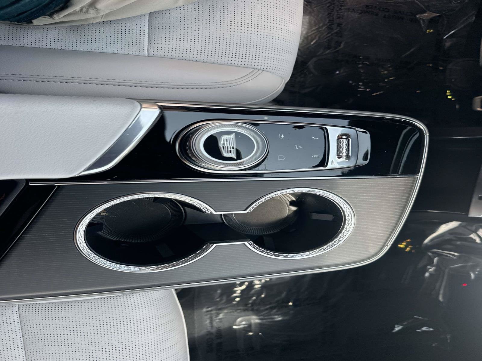 2025 Cadillac LYRIQ Sport 1