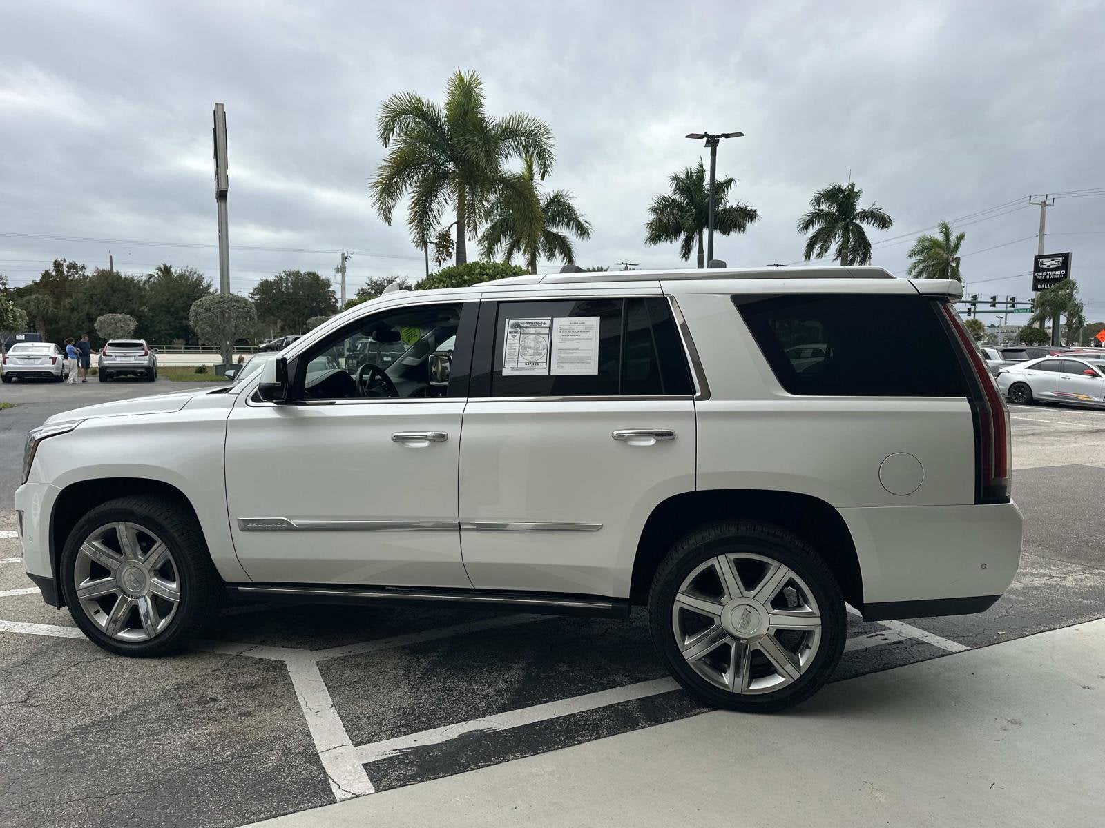 2018 Cadillac Escalade Premium Luxury