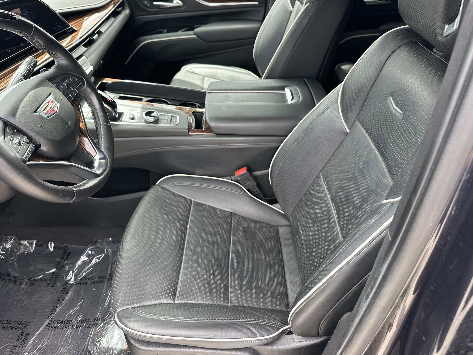 2022 Cadillac Escalade Premium Luxury