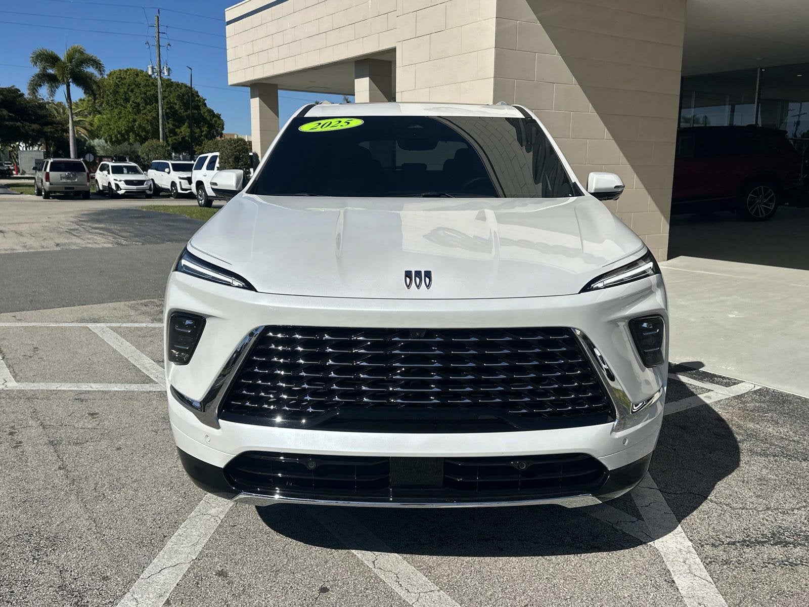 2025 Buick Enclave Avenir