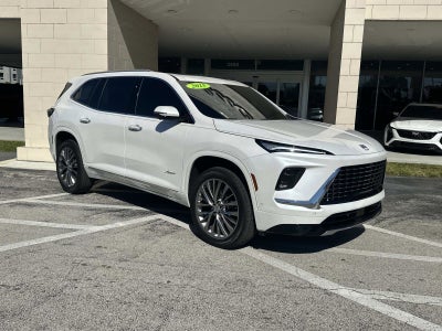 2025 Buick Enclave Avenir