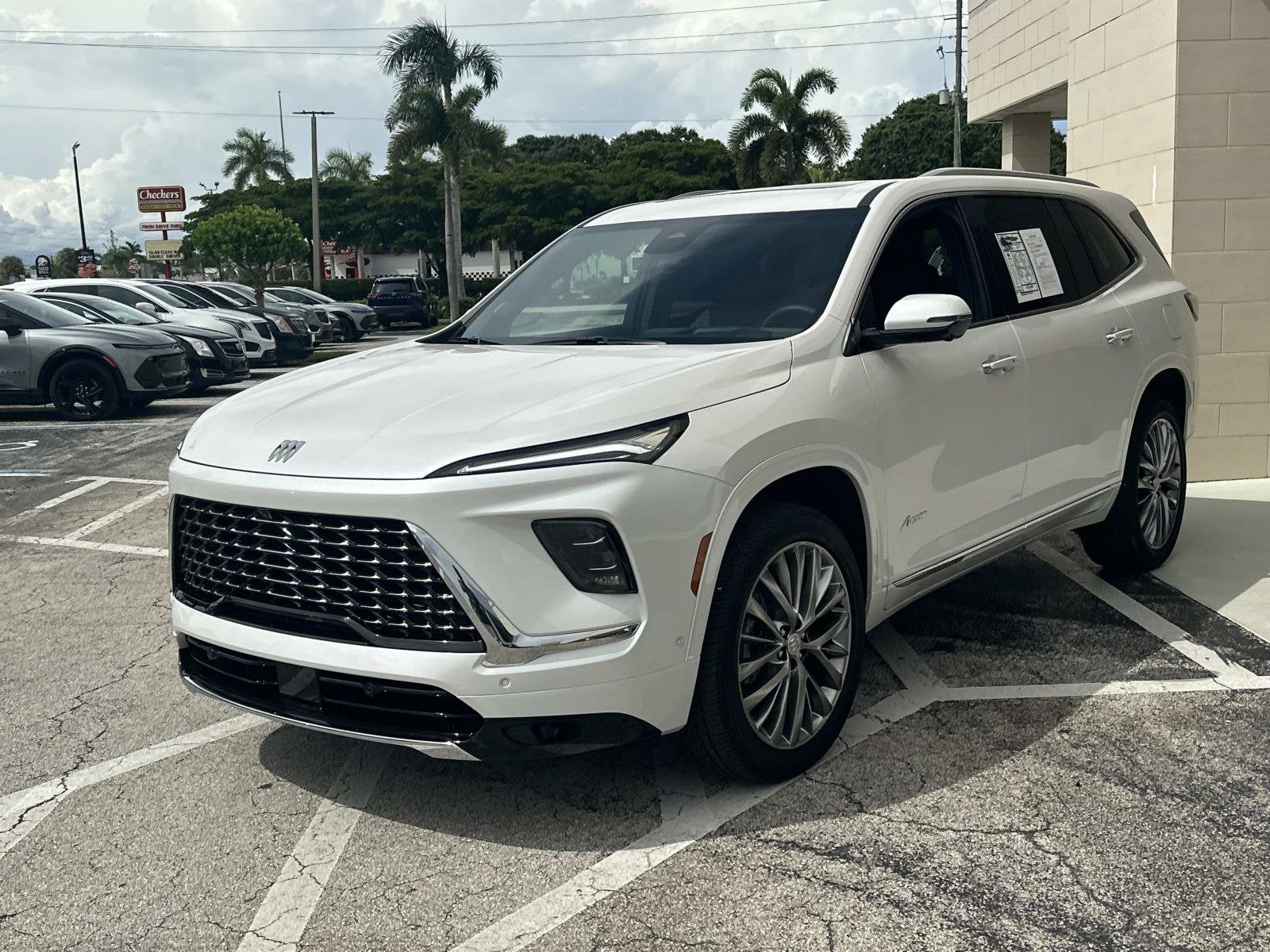 2025 Buick Enclave Avenir